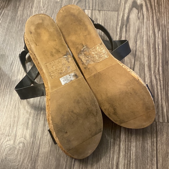 TORRID SANDALS SIZE 11 WW PLATFORM SUMMER USED GOOD CONDITION - Picture 5 of 5